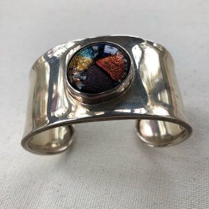 Sterling cuff with diachronic glass